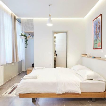 Enjoy Athens From A Funky Studio Near Acropolis! Exterior photo